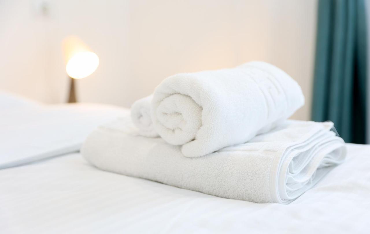 Vitan Central Oasis - Moon --Free Parking--Self Check-In-- Bukarest Eksteriør billede